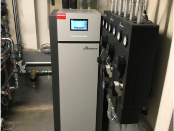 Die modulierende Sole/Wasser-Wärmepumpe KLIMT. | © bösch - heizung, klima, lüftung